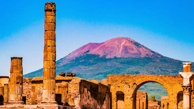 Pompeii & Amalfi Coast